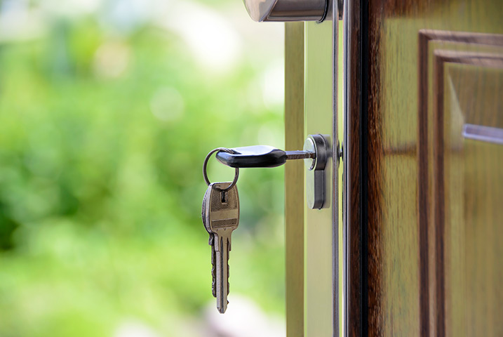 A2B Locks are able to provide local locksmiths in Bitton to repair your broken locks. 
